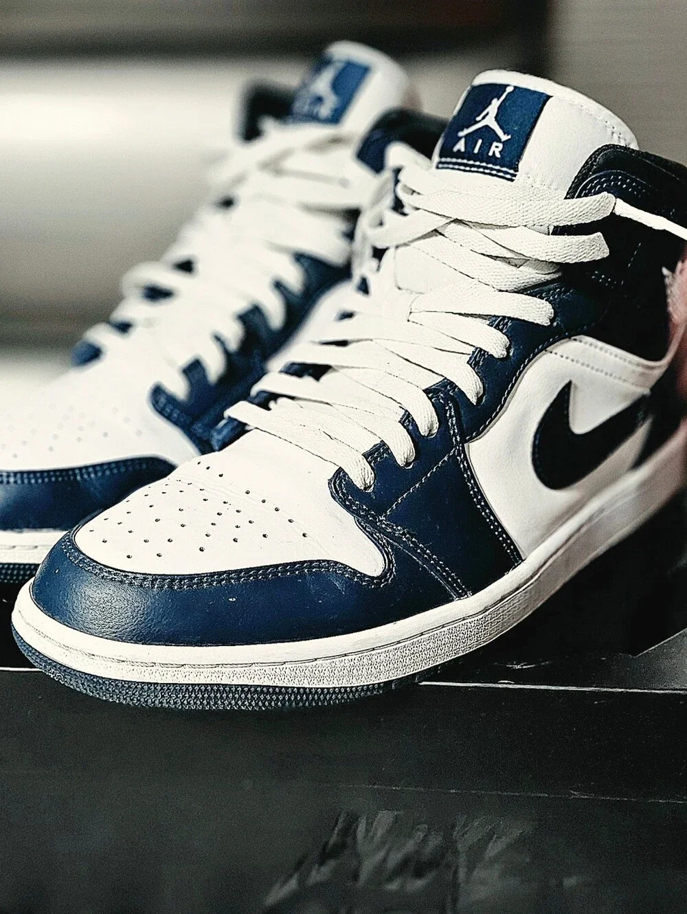 Jordan 1 Mid Size 13 - White / Navy
